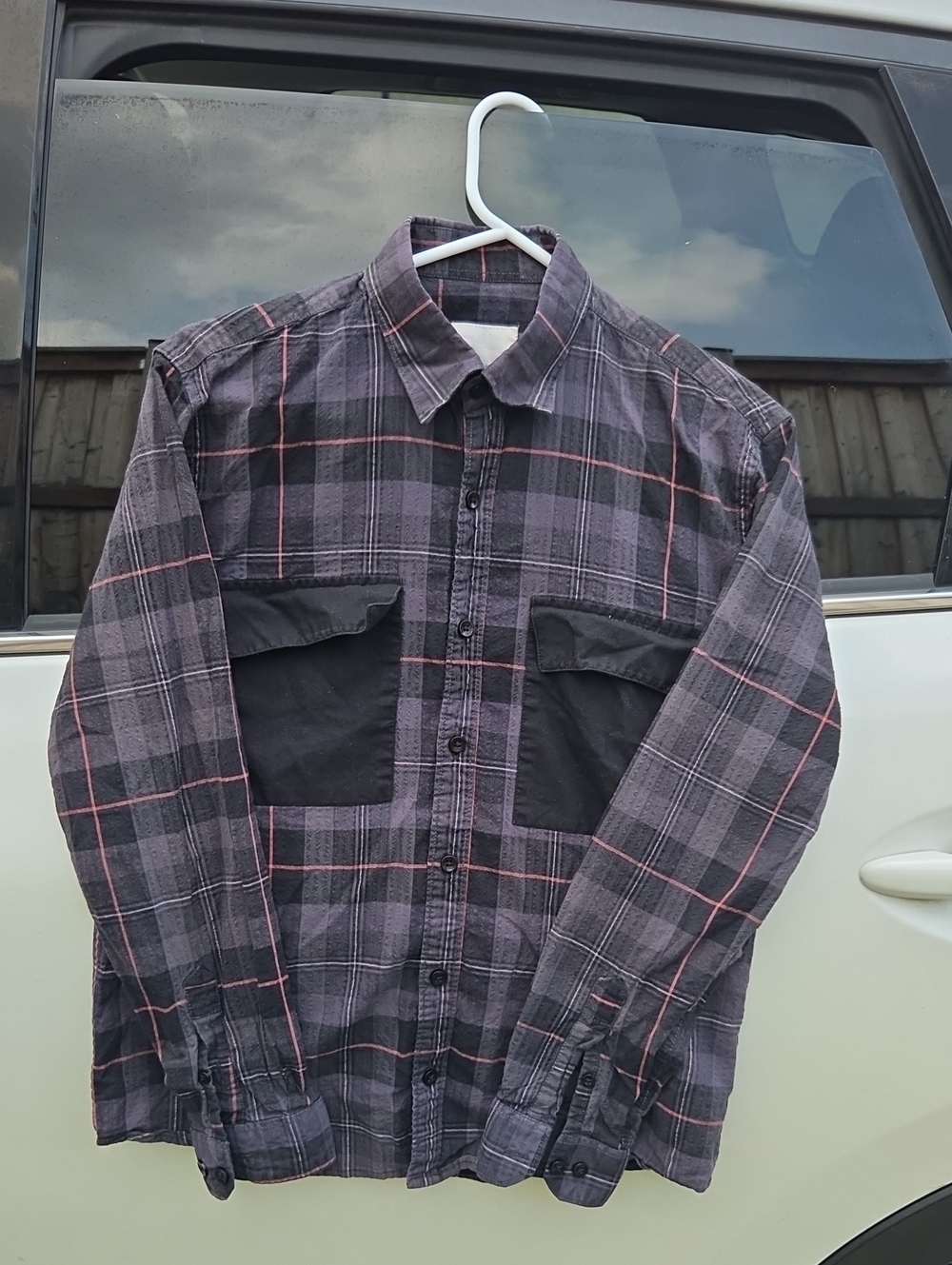 Diesel Men's Gray & Pink Plaid Button-Down Shirt with Black Pockets